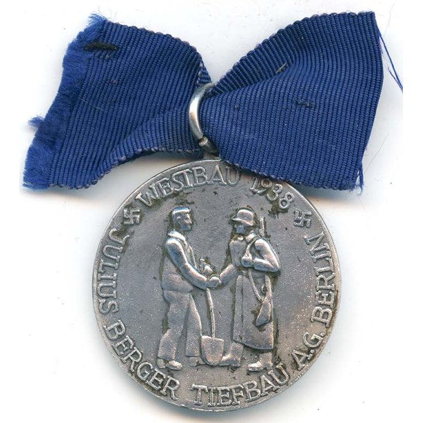 German WW2 Westbau 1938 - Julius Berger Tiefbau AG Berlin medal