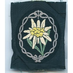 German WW2 Gebirgsj�ger Edelweiss arm patch - BEVO version