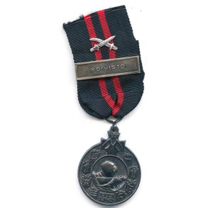 Finnish WW2 Winter war medal with Swords for combatants 'KOIVISTO'