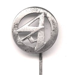 German WW2 SA Member's pin 'M1/14'