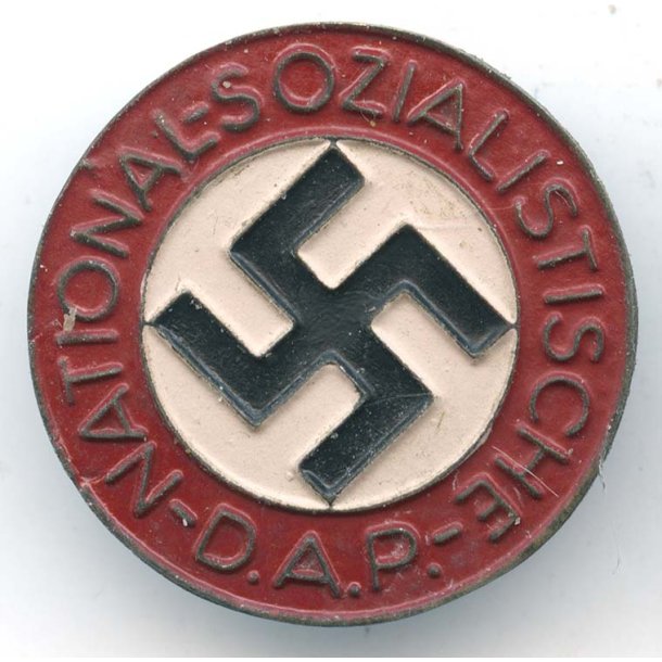 German WW2 NSDAP member's badge 'M1/42'