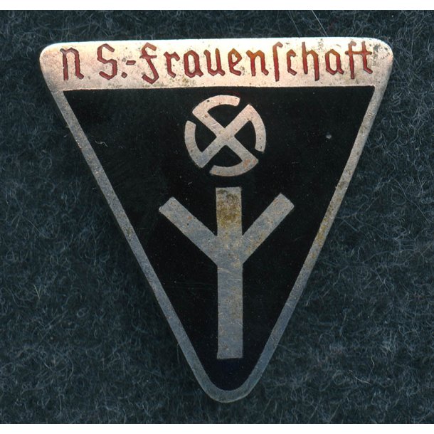 German WW2 NS-Frauenschaft 'M1/72' 