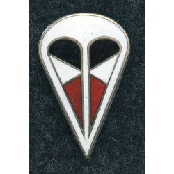 German WW2 Luftwaffe Traditions Badge of the 1st. Fallschirm Korps in Italy