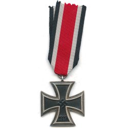 German WW2 Iron Cross second class 1939 ''Round 3'