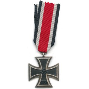 German WW2 Iron Cross second class 1939 ''Round 3'