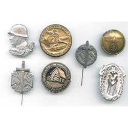 German WW2 7 x small badges etc