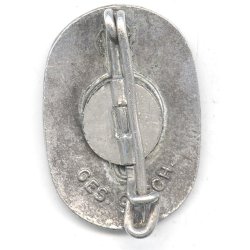 German WW2 RAD 'Arbeits Dank' and member's badge