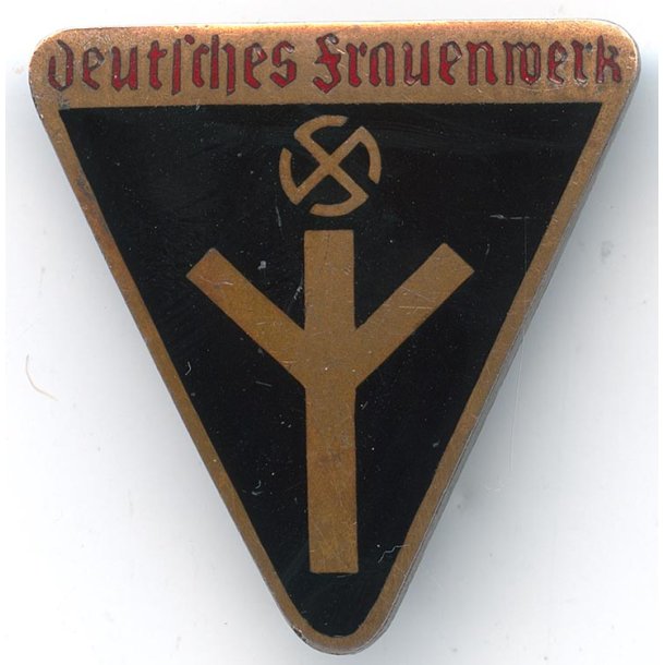 German WW2 Deutsches Frauenwerk member's badge 'M1/72'