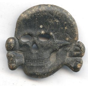 German WW2 Waffen-SS visor cap skull/totenkopf 'M1/24'
