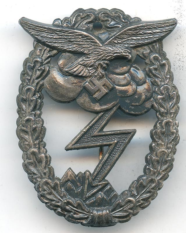 German WW2 Luftwaffe Ground Assault Badge 'Arno Wallpach' - German WW1 ...