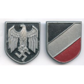 German WW2 Army Tropical pith helmet insignia set