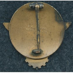 HJ Kreissieger 1939 badge 'A.G Tham, Gablonz'
