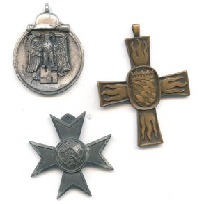 German WW1/WW2 etc 3 x awards