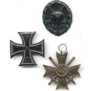 German WW1/2 award lot x 3