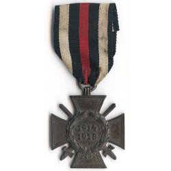 German WW2 Hindenburg cross for Combatants &amp; Award Document