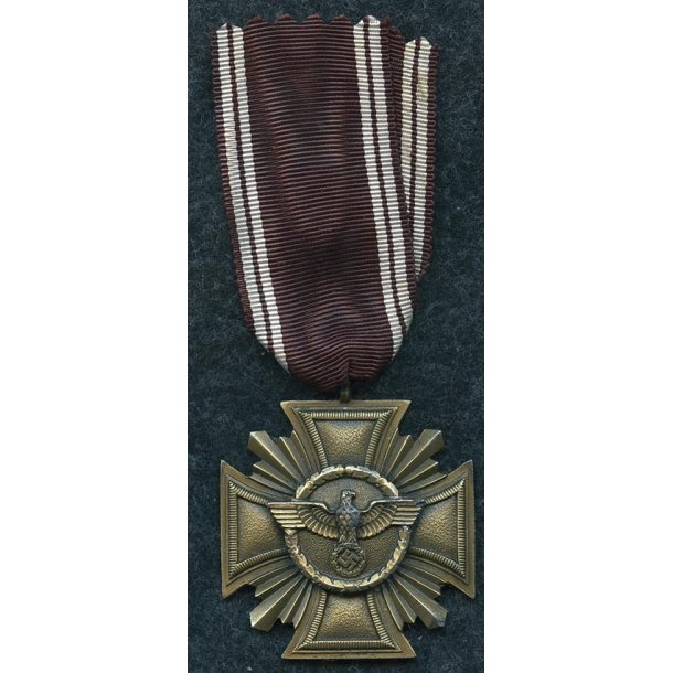 German WW2 NSDAP 10 year Service award in bronze