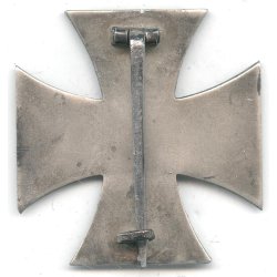 German WW2 Iron Cross first class 1939  '3' - Deumer'