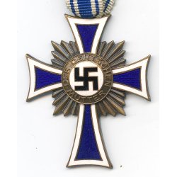 German WW2 Mother's Cross in Bronze with bag of issue 'Grossmann &amp; Co'