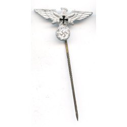 German WW2 NS-RKB member's eagle lapel pin '8'