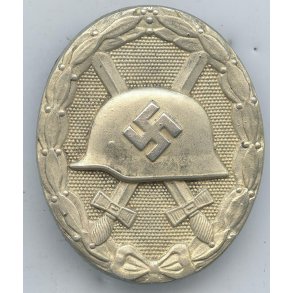 German WW2 Wound badge in silver 1939 � 'L/17' Hermann Werstein, Jena