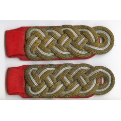 German WW2 Army Generalmajor's shoulder boards and photo - Named!