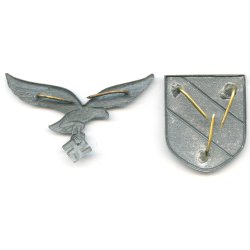 German WW2 Luftwaffe Tropical pith helmet insignia set