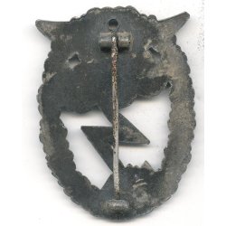 German WW2 Luftwaffe Ground Assault Badge 'Arno Wallpach'