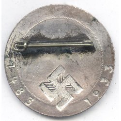 German WW2 Mit Luther und Hitler f�r Glauben und Volkstum 1933 Badge