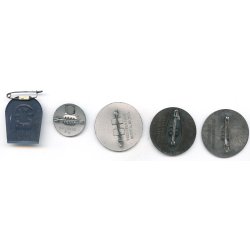 German WW2 5 x small badges