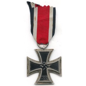 German WW2 Iron Cross second class 1939 '4'