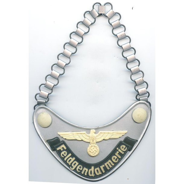 German WW2 Feldgendarmerie gorget