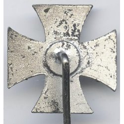 German WW2 Iron cross first class 1939 stickpin