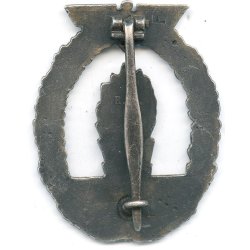 German WW2 Kriegsmarine Minesweeper badge with diamonds 'RK'