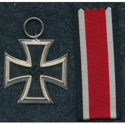 German WW2 Iron Cross Second Class 1939 'L/11'