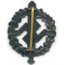 German WW2 SA Sports badge in Bronze 'Berg &amp; Nolte'