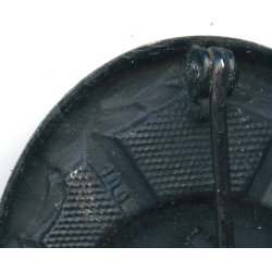 German WW2 Wound badge in black 1939 '100'