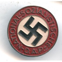 German WW2 NSDAP member's badge 'M1/42'