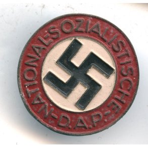 German WW2 NSDAP member's badge 'M1/42'