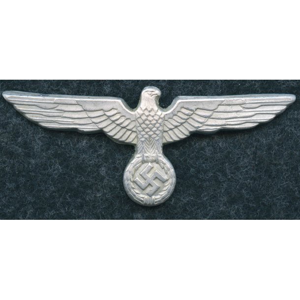 German WW2 Army EM/NCO/Officer's visor cap eagle in metal
