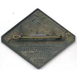 German WW2 Bezirkssportfest Alt�tting 1935 badge