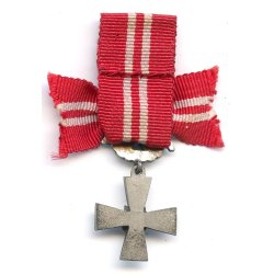 Finnish WW2 Cross of Liberty 4th class with swords miniature