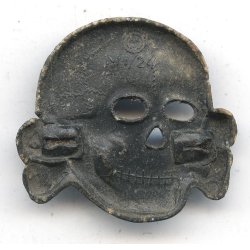 German WW2 Waffen-SS visor cap skull/totenkopf 'M1/24'