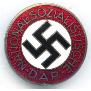 German WW2 NSDAP member's badge 'M1/156'