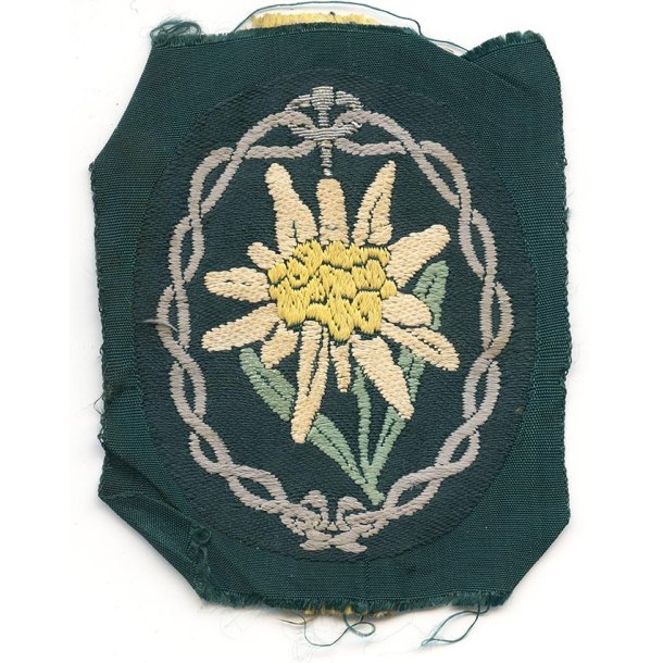 German WW2 Gebirgsj�ger Edelweiss arm patch - BEVO version