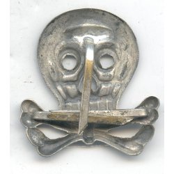 German WW1/WW2 Braunschweig IR-92/HR 17 Totenkopf cap badge