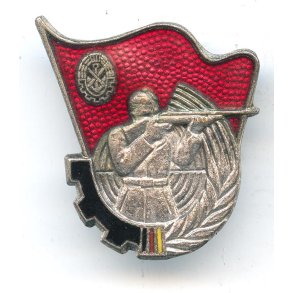 East German DDR shooting badge in silver
