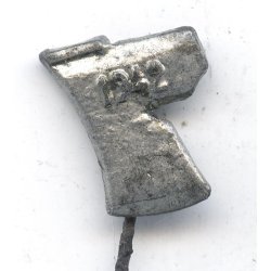 Finnish WW2 Home Front Volunteer Badge 1942