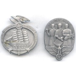 German WW2 2 x Day badges