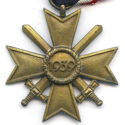 War merit cross 2 cl 1939 with swords '100'