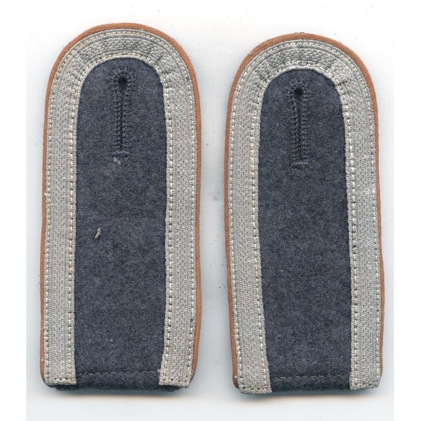 German WW2 Luftwaffe Signal / Communications Troop NCO's Shoulder Straps